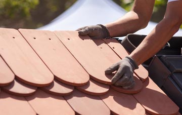 Old Chalford roof tile contractors